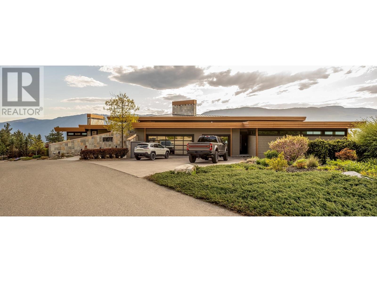13889 Ogilvey Lane, Lake Country