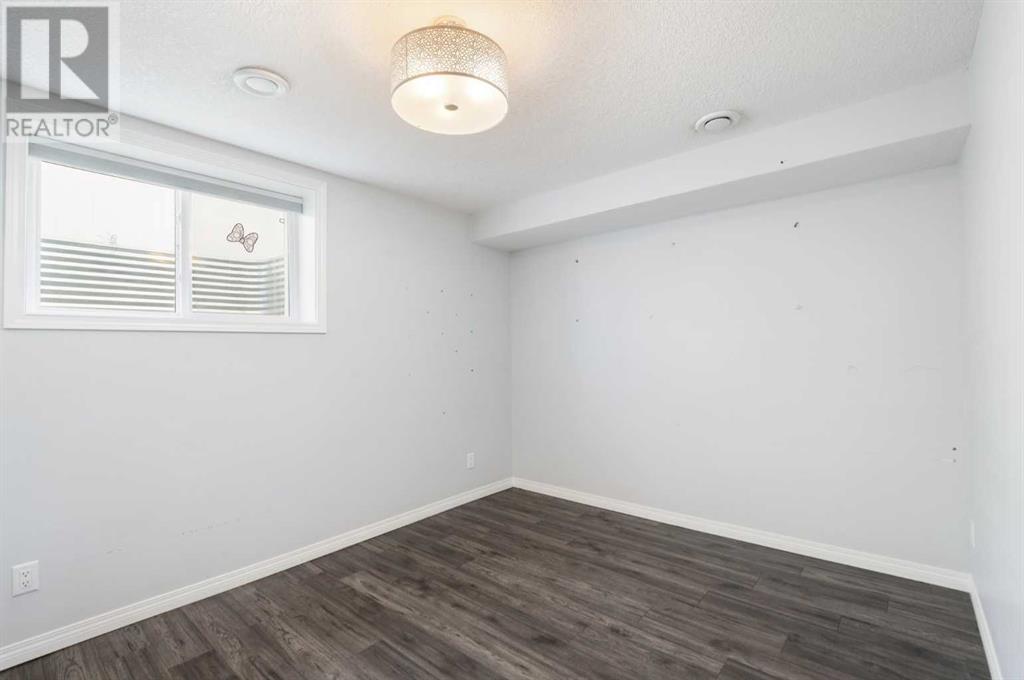 Single Family House for Sale in  Harvest Park Circle NE Harvest Hills Calgary 
