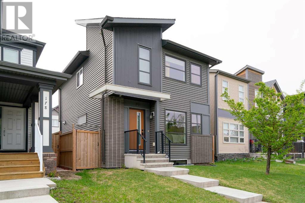182 Copperpond Street SE, Calgary, Alberta