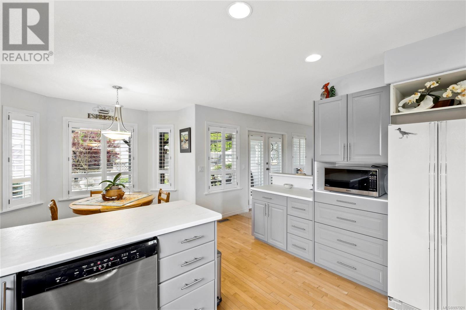 1084 Aery View Way, Parksville real estate listing 997921