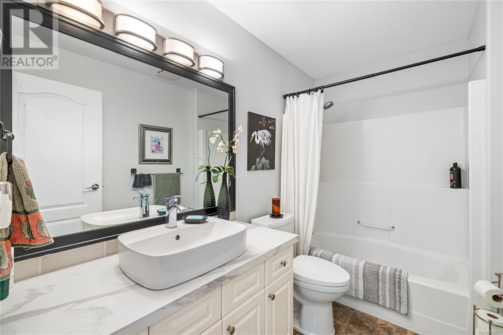 1084 Aery View Way, Parksville real estate listing 997921