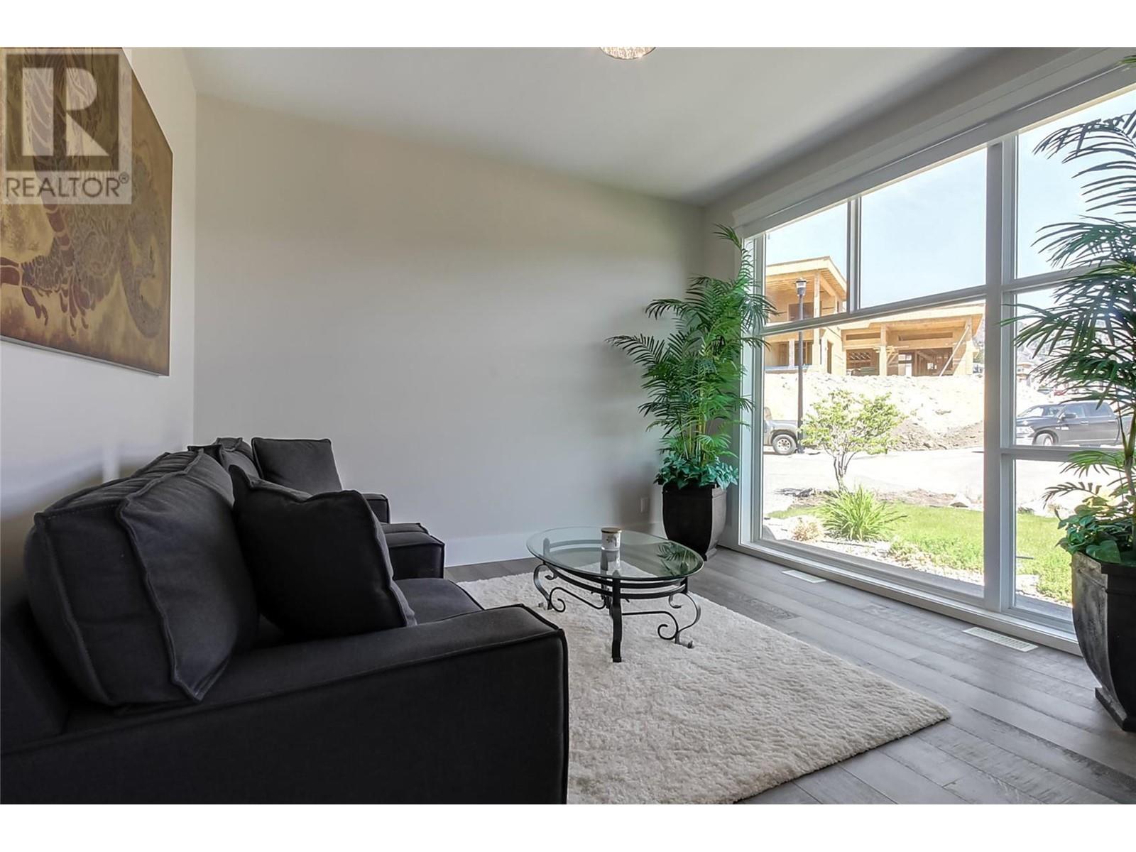 1342 Mine Hill Drive, Kelowna