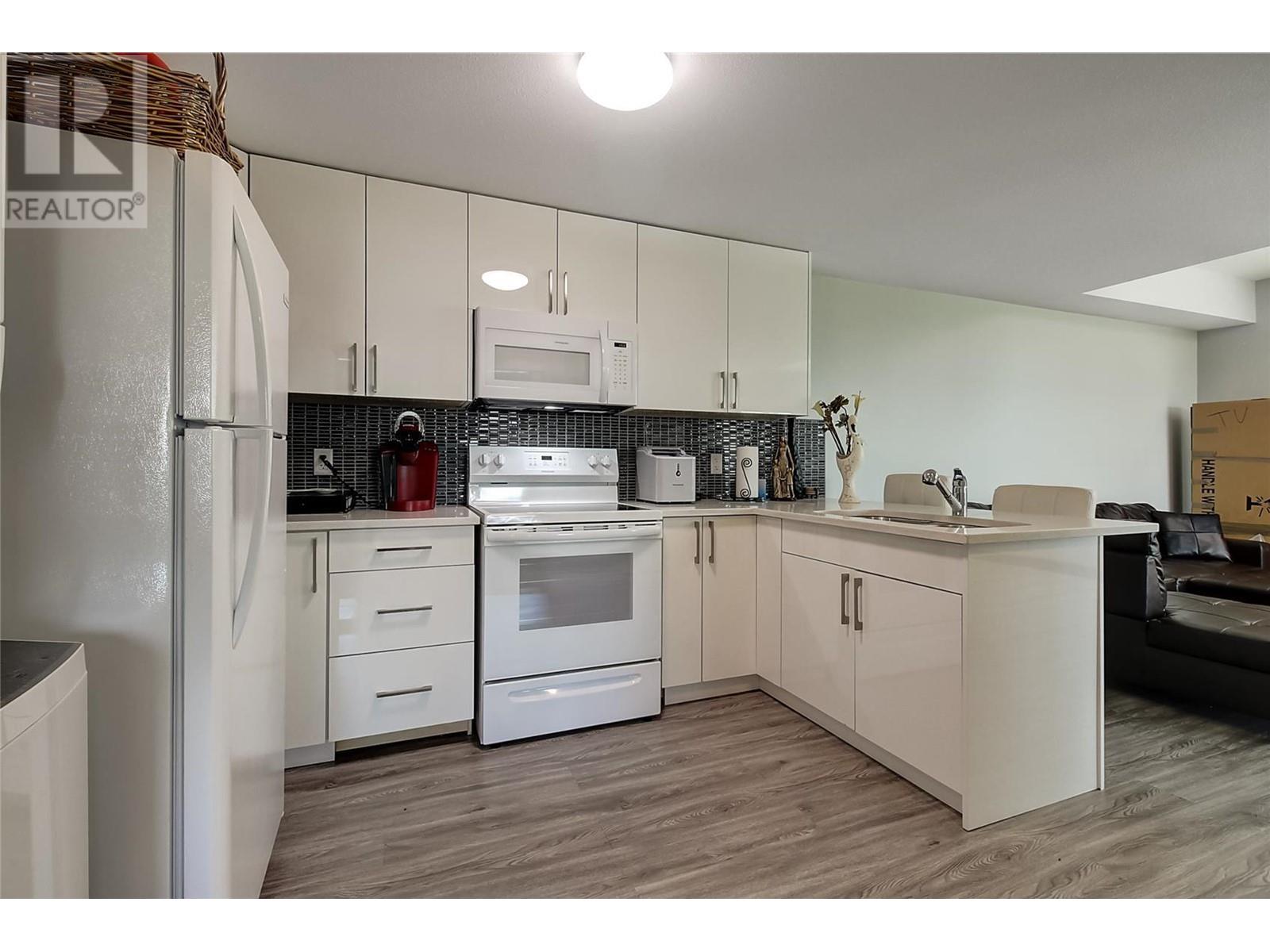 1342 Mine Hill Drive, Kelowna