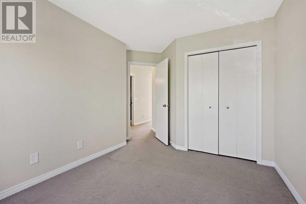 Single Family House for Sale in  Auburn Bay Manor SE Auburn Bay Calgary 