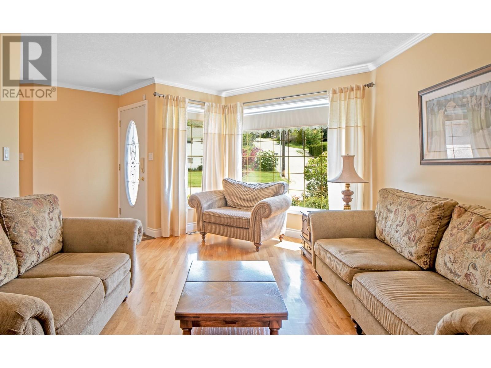 423 6th Avenue S, Creston