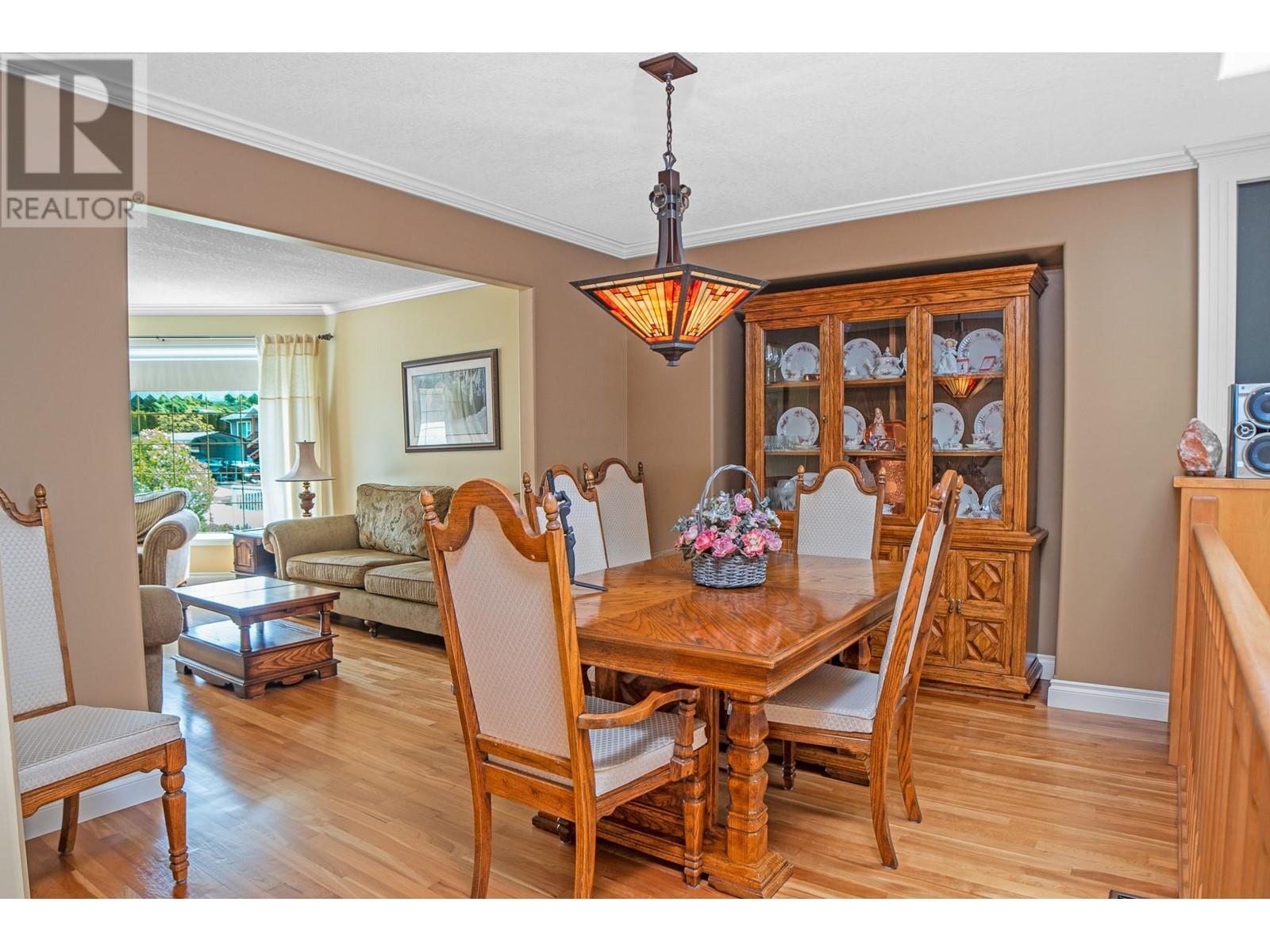 423 6th Avenue S, Creston