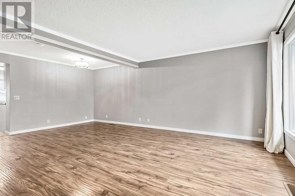 Single Family House for Sale in  Riverbend Drive SE Riverbend Calgary 