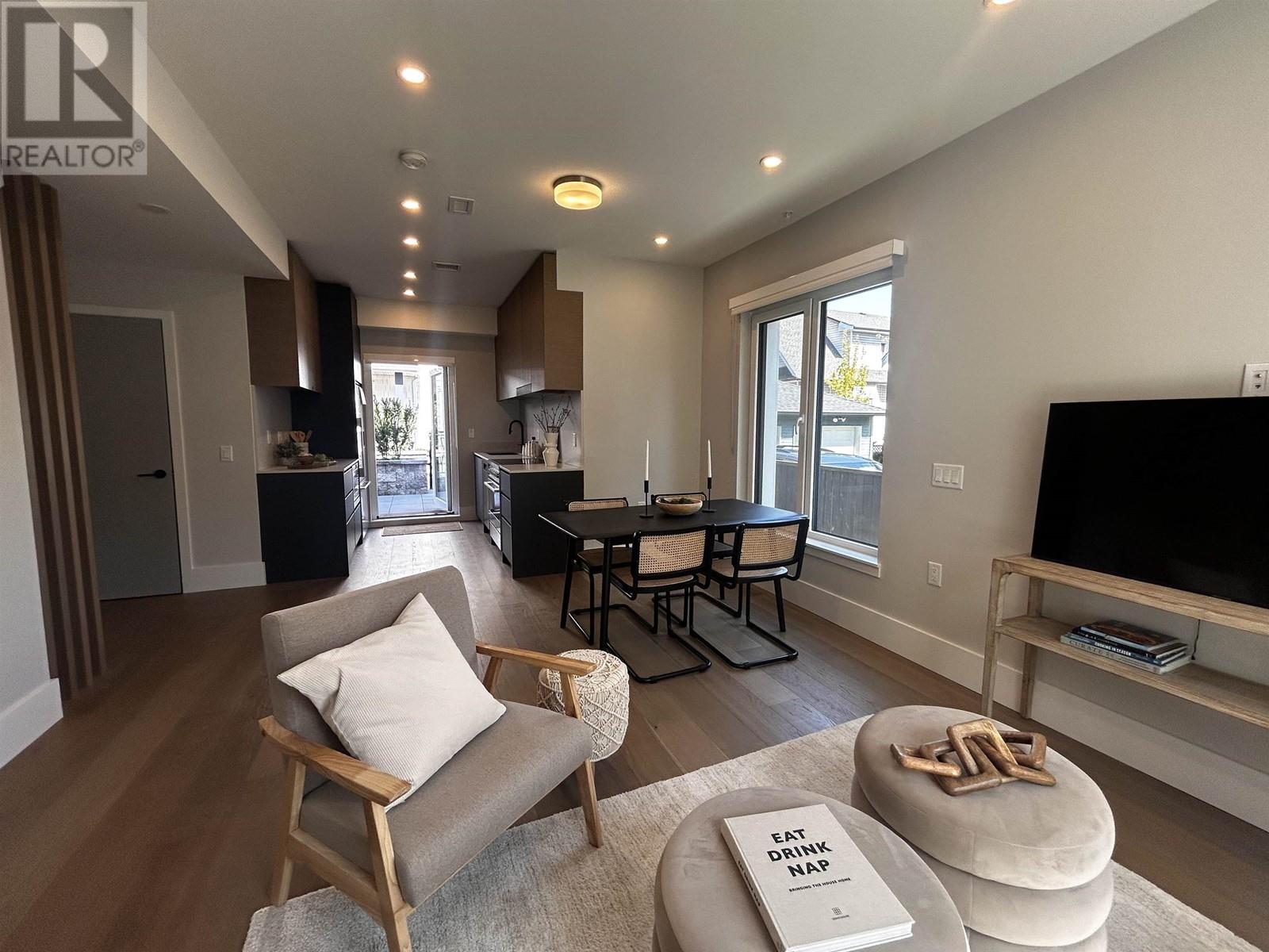 Photo 4 of 1341 E 21st Avenue, Vancouver BC