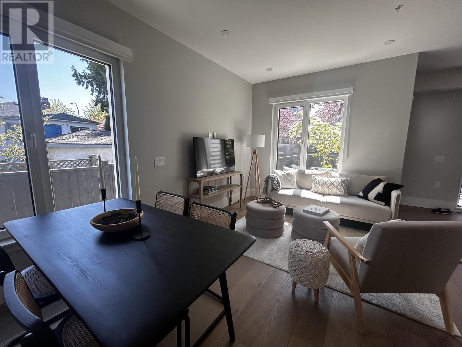 Photo 6 of 1341 E 21st Avenue, Vancouver BC