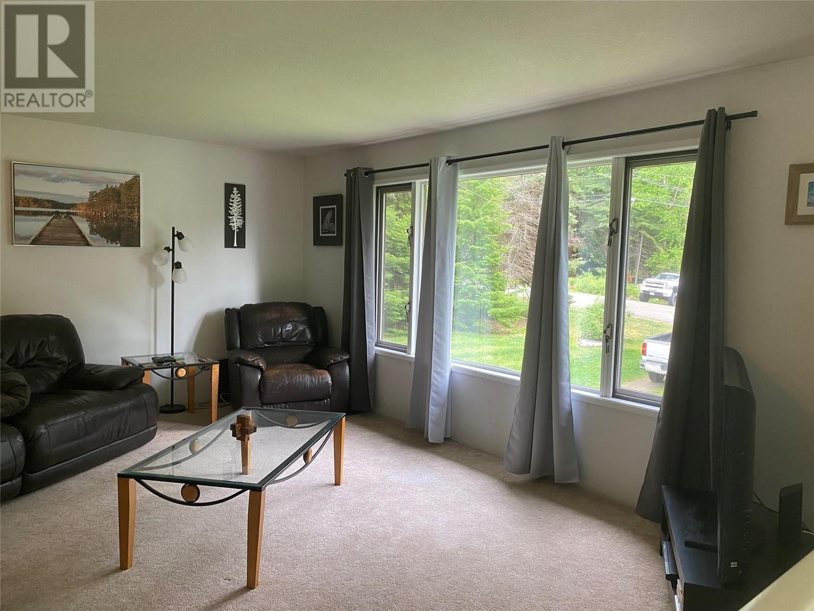 1050 Webb Road, South Slocan