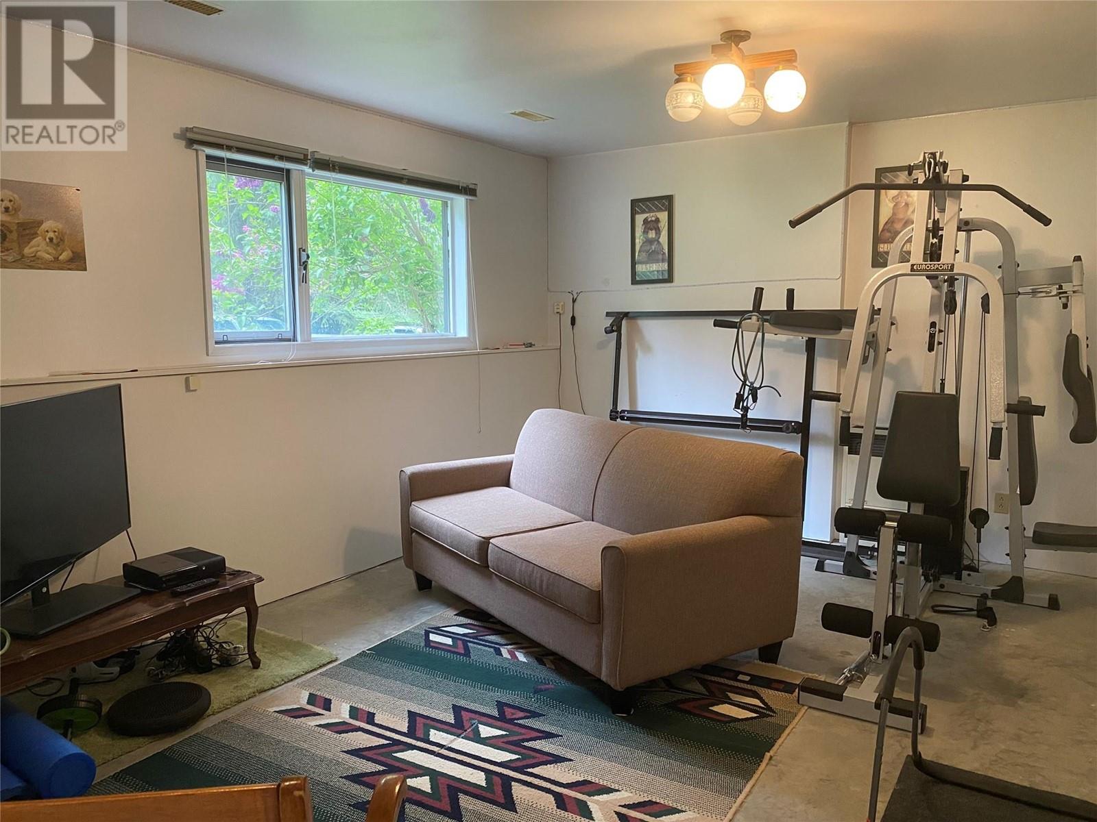 1050 Webb Road, South Slocan