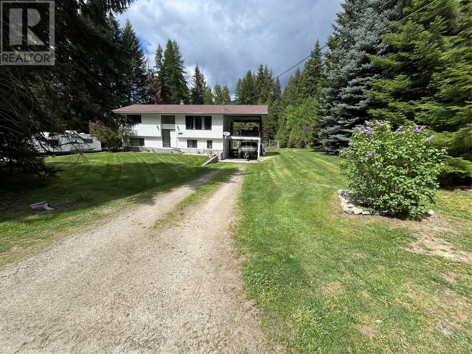 1050 Webb Road, South Slocan