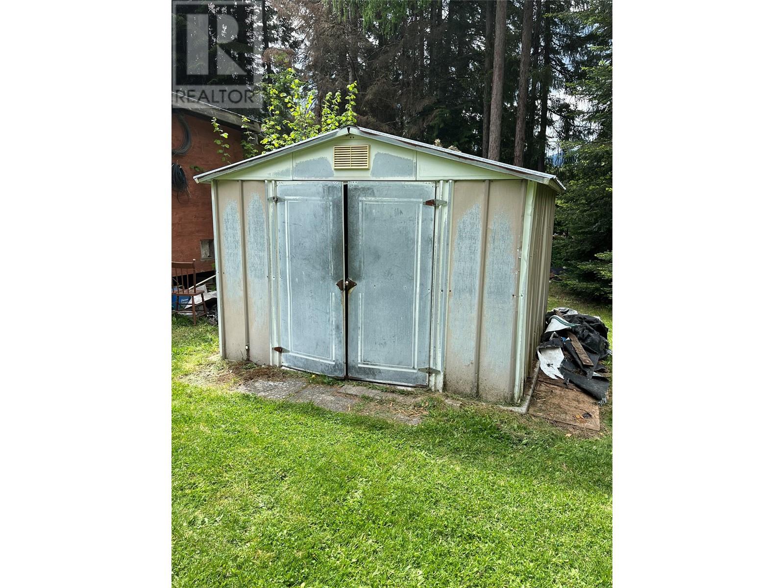 1050 Webb Road, South Slocan