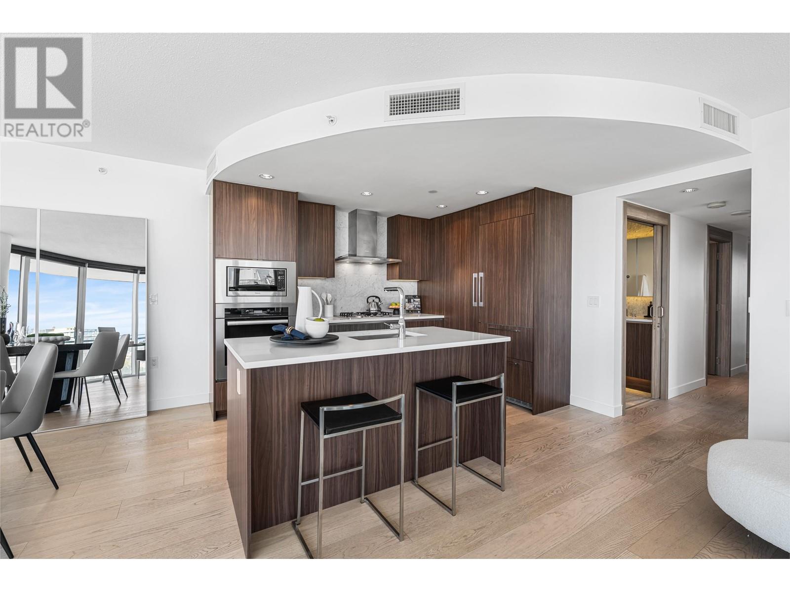 Photo 6 of 2717 89 Nelson Street, Vancouver BC