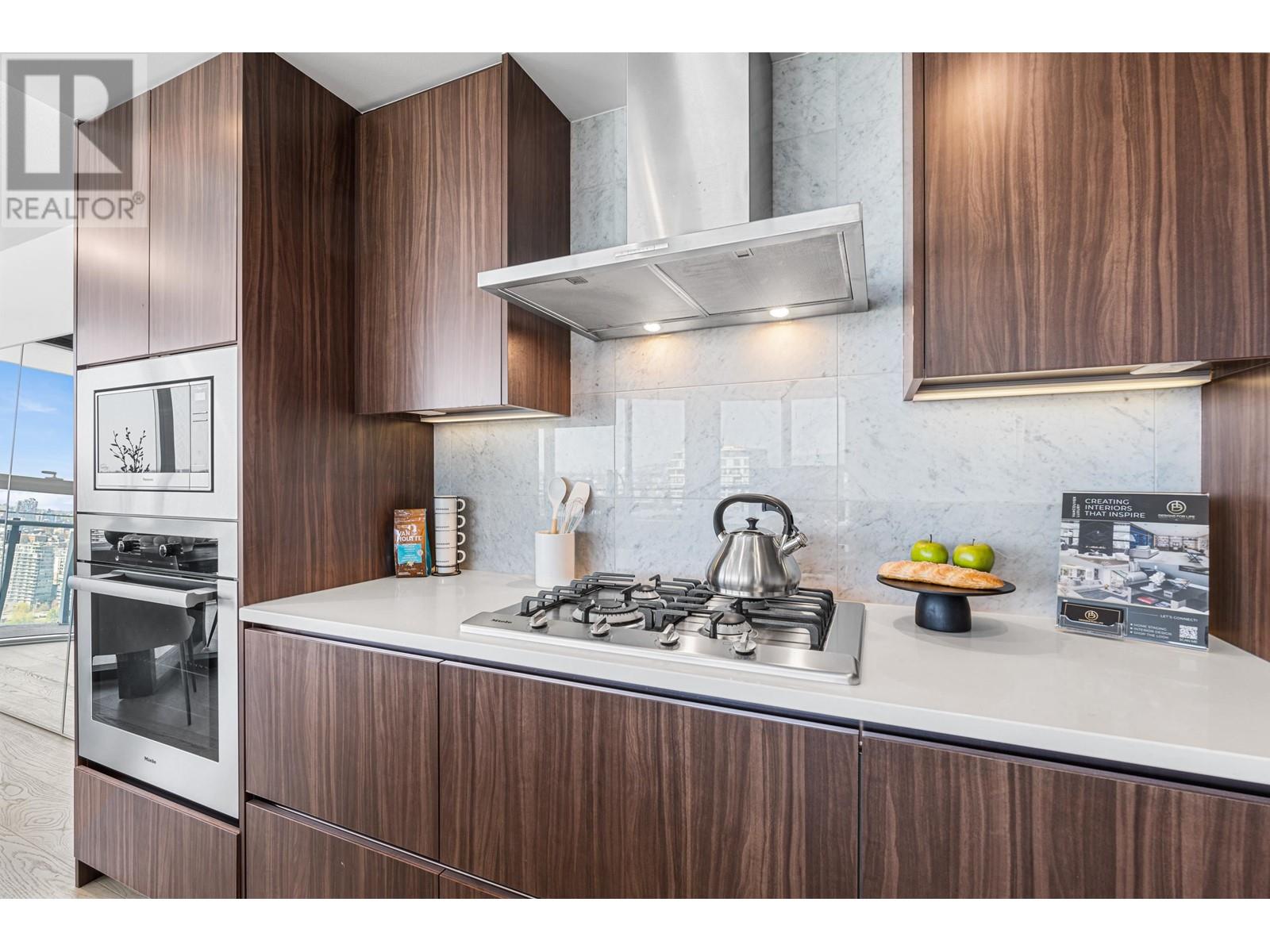 Photo 18 of 2717 89 Nelson Street, Vancouver BC