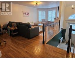40 Smallwood Drive thumbnail 11
