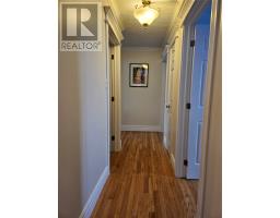 40 Smallwood Drive thumbnail 12