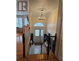 40 Smallwood Drive thumbnail 10