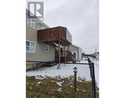 40 Smallwood Drive thumbnail 34