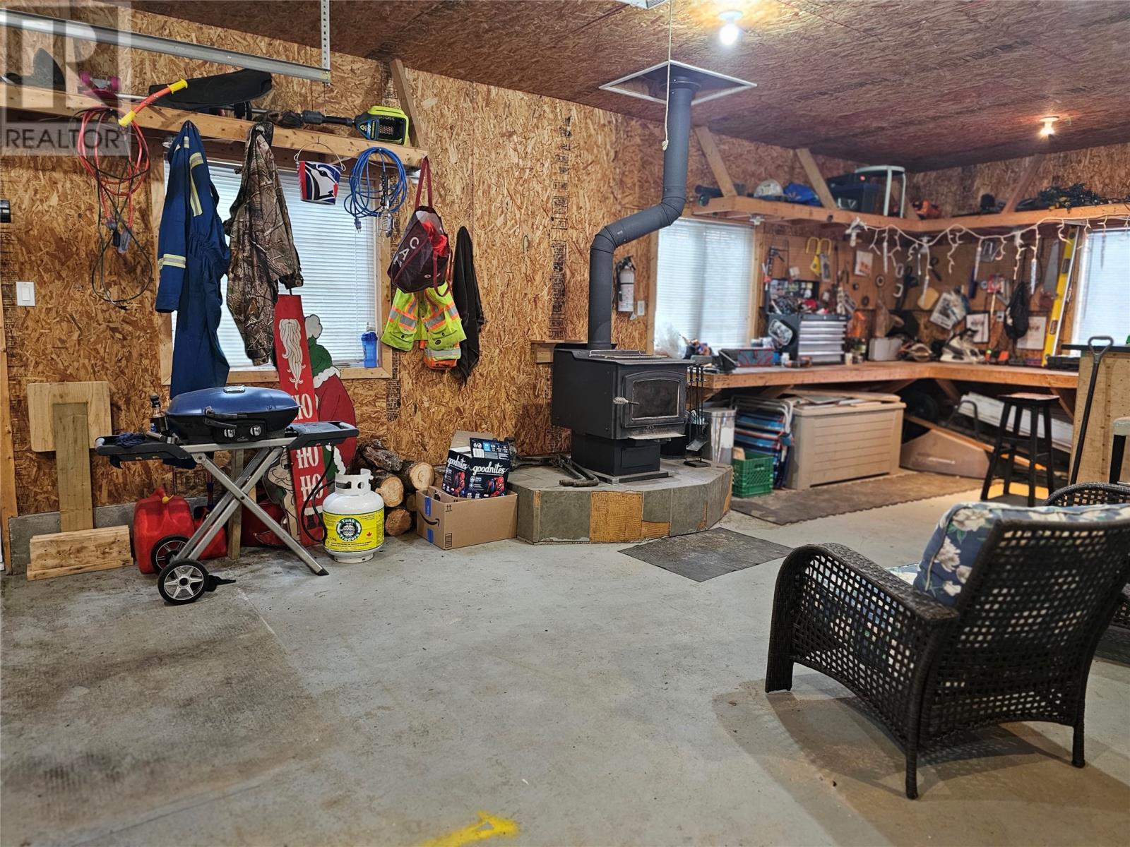 40 SMALLWOOD Drive - 28