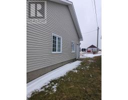 40 Smallwood Drive thumbnail 32