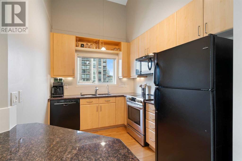 Single Family House Multi-level for Sale in    Avenue SW Beltline Calgary 
