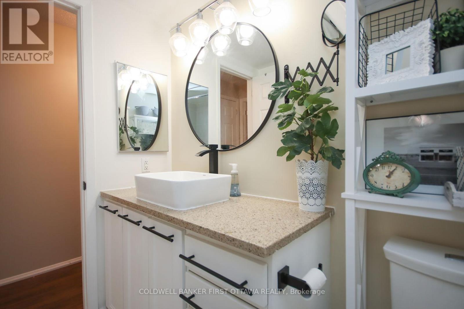 Photo 40 of A 6702 Jeanne Darc Boulevard, Ottawa ON