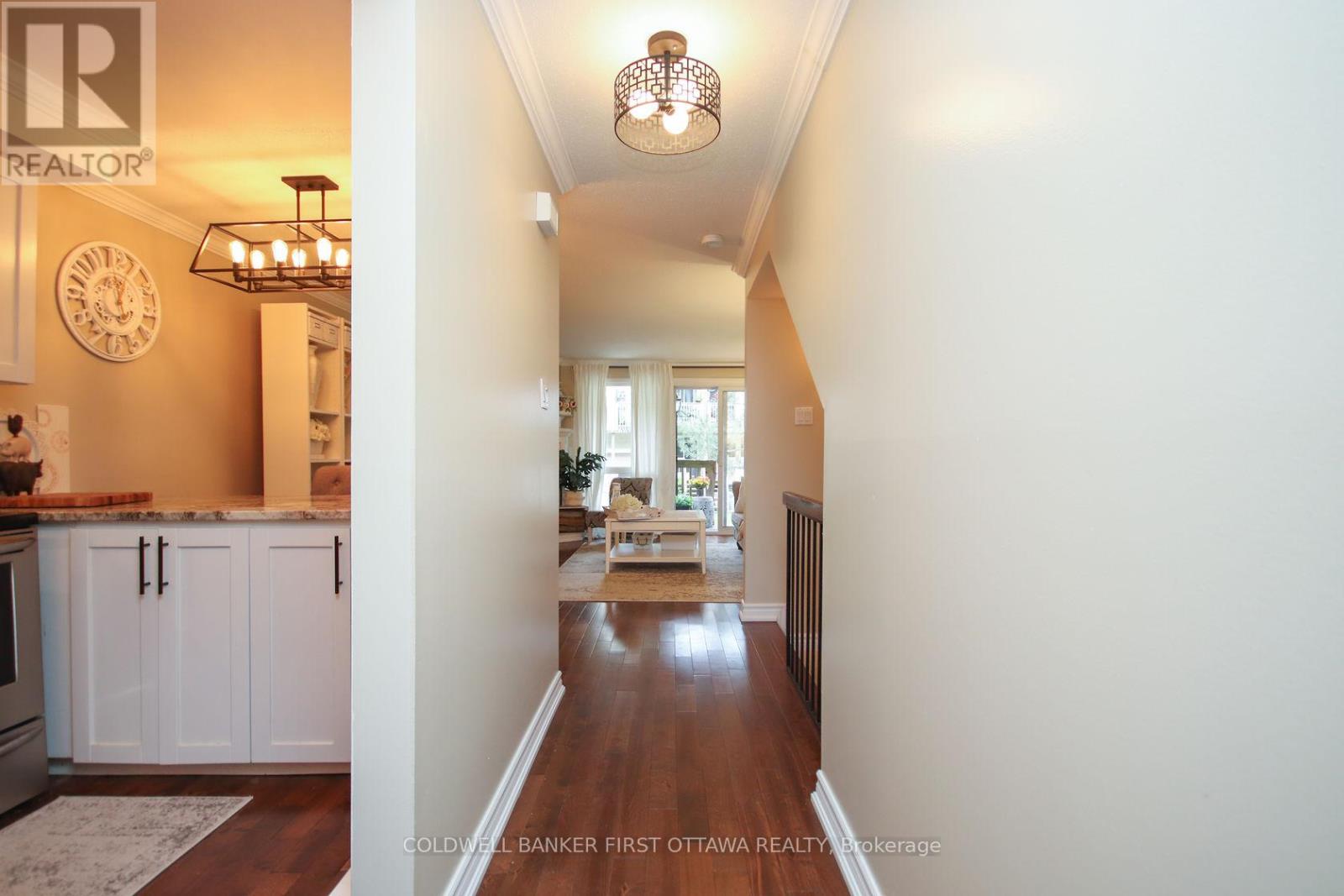 Photo 11 of A 6702 Jeanne Darc Boulevard, Ottawa ON