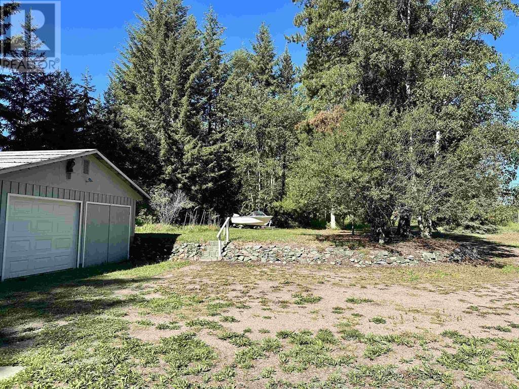Photo 9 of 8241 Peterson Road, Fraser Lake BC