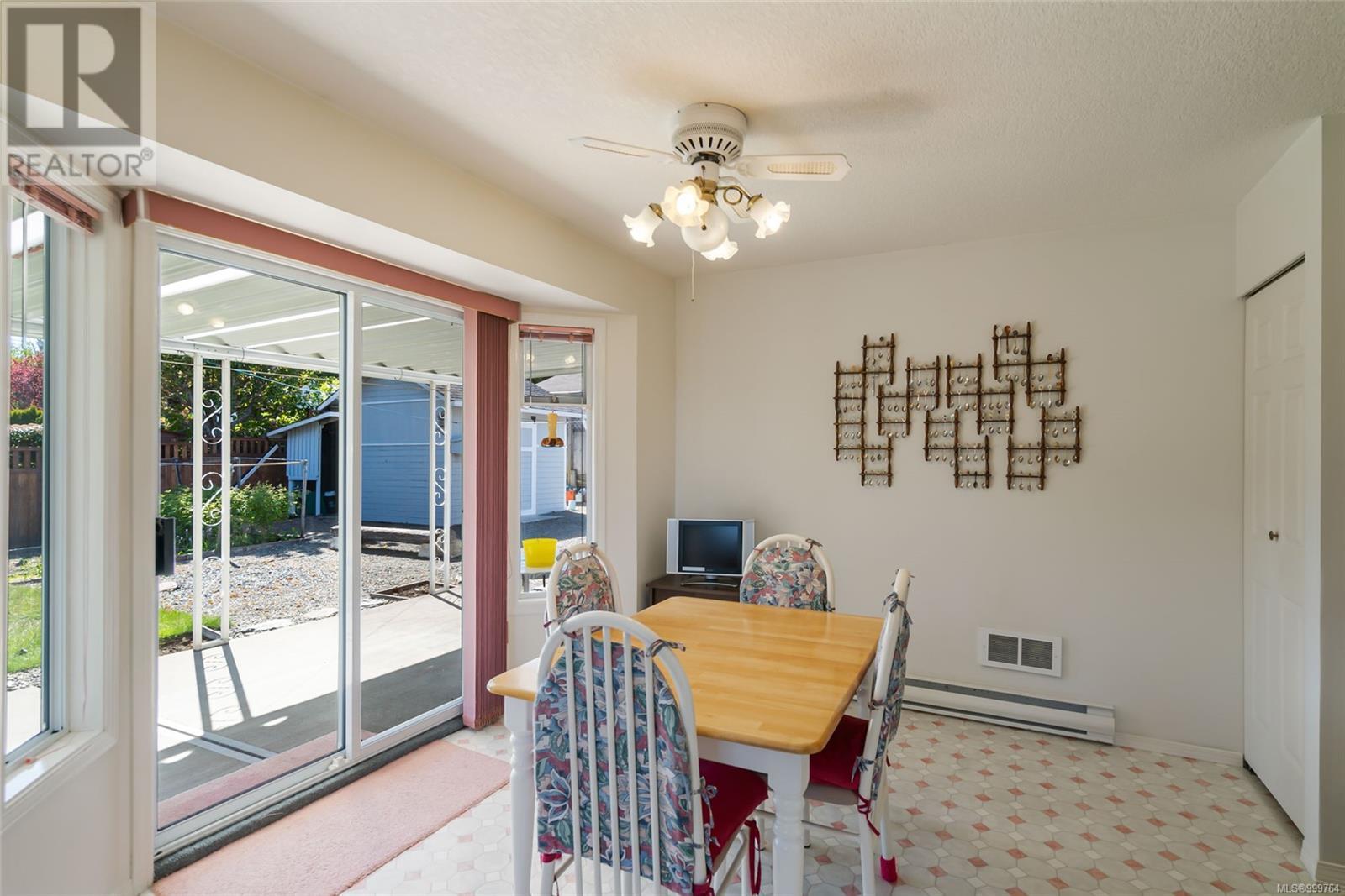 545 Dalmatian Dr, Parksville real estate listing 999764
