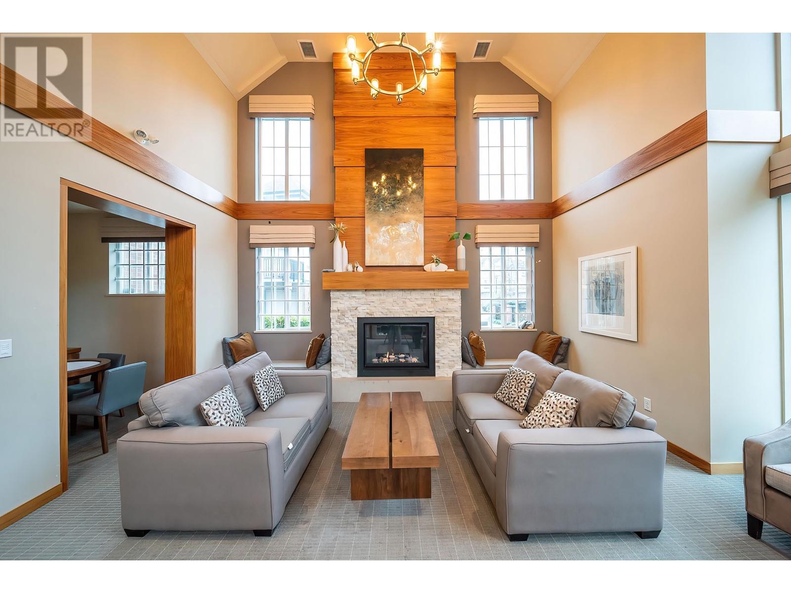 #65-9566 TOMICKI Avenue, Richmond