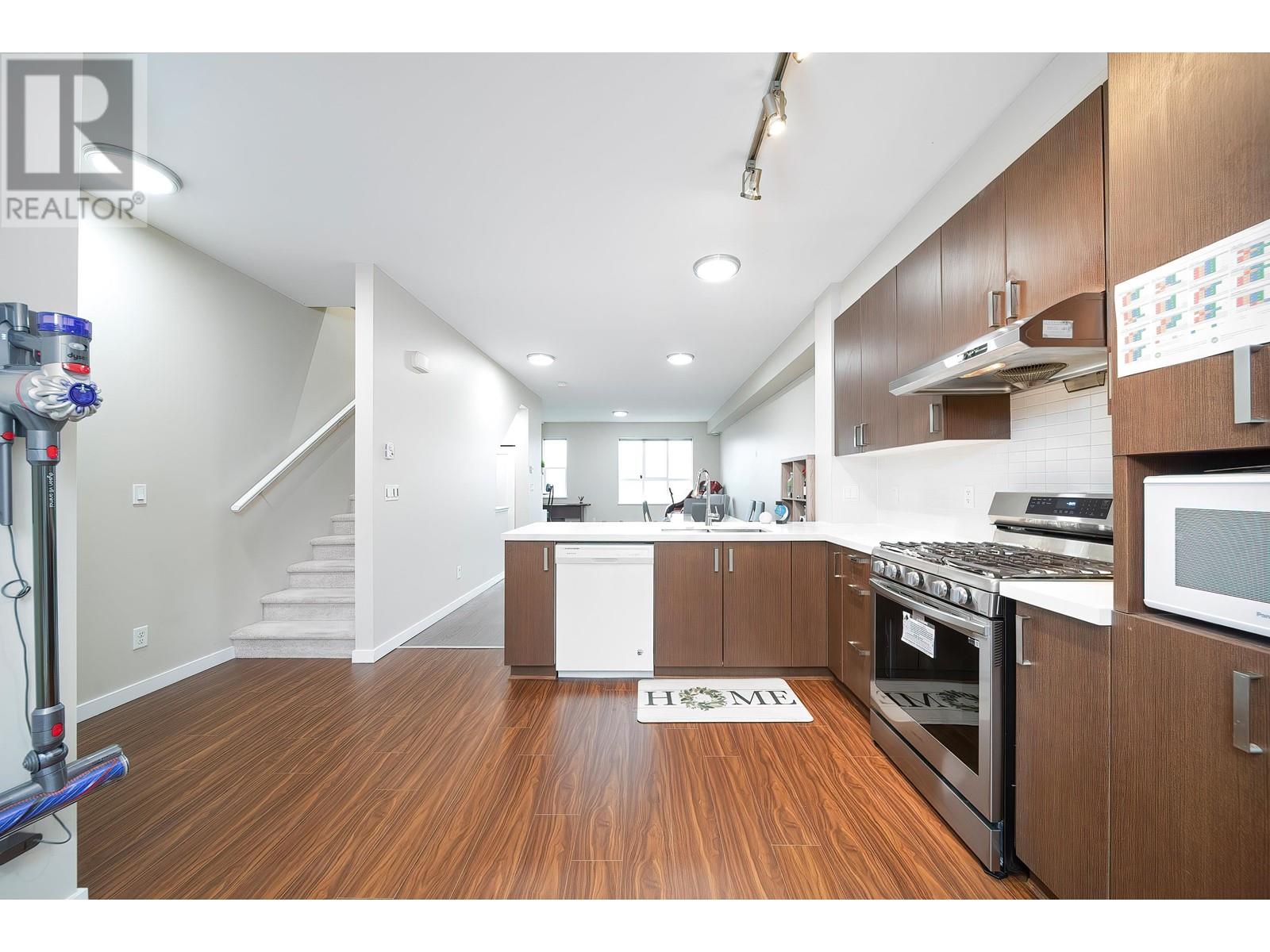 #65-9566 TOMICKI Avenue, Richmond