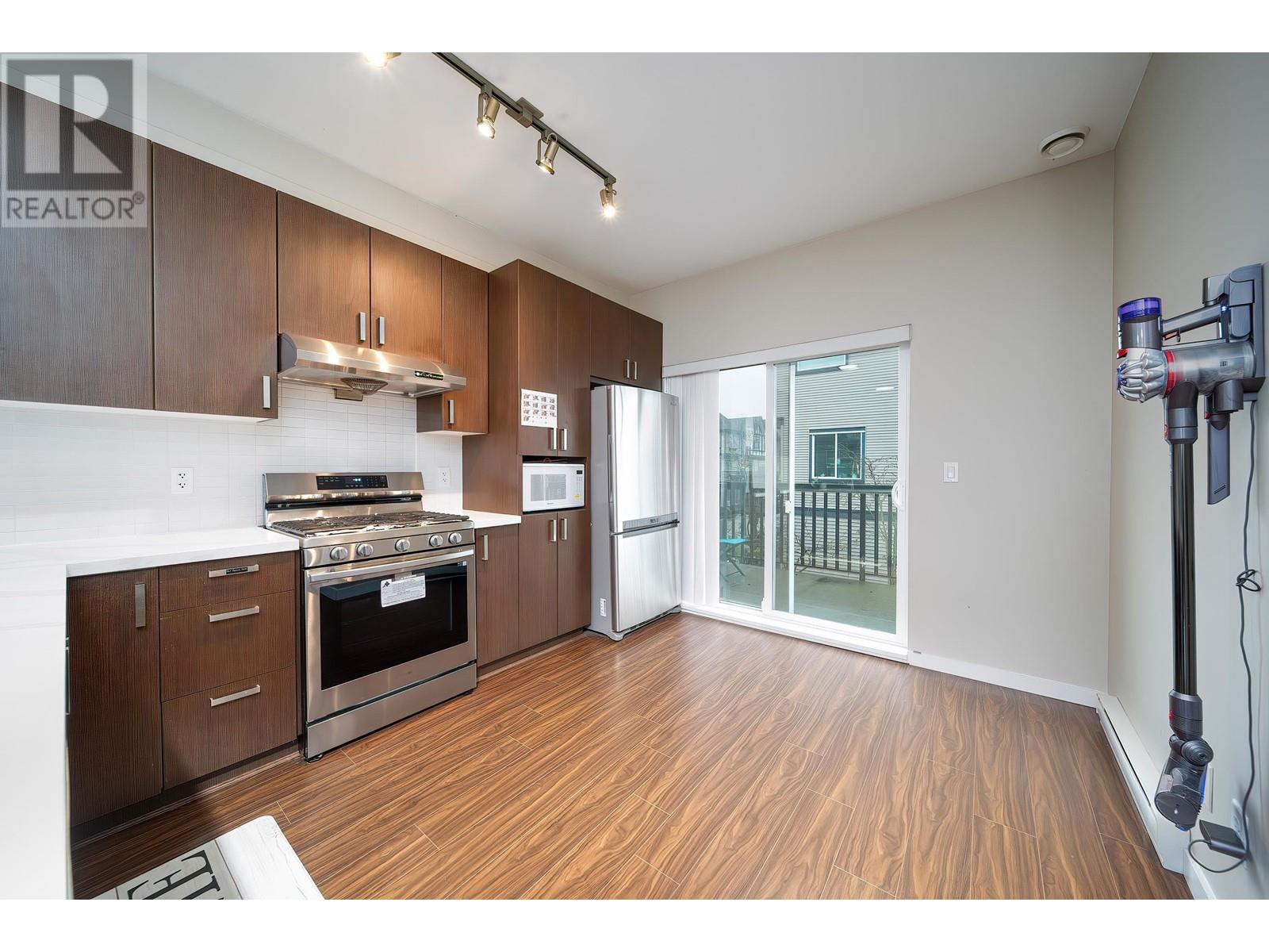 #65-9566 TOMICKI Avenue, Richmond