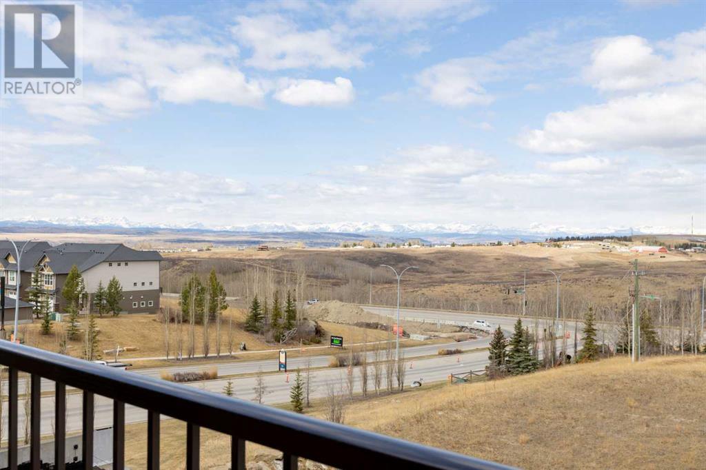 15 Sunset Square, Cochrane