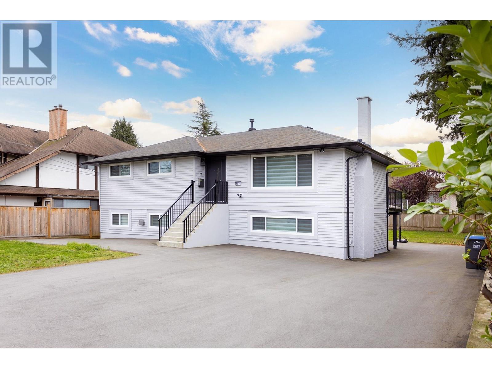 Photo 1 of 1624 Coquitlam Avenue, Port Coquitlam BC