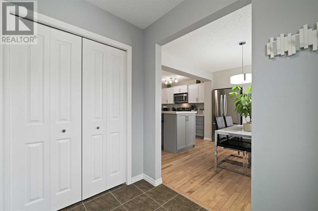 Single Family House for Sale in  Skyview Springs Road NE Skyview Ranch Calgary 