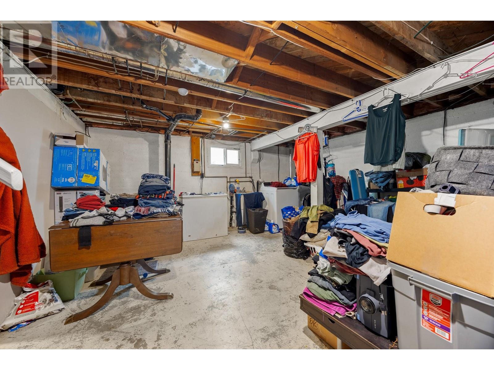  2800 39 Street, Vernon