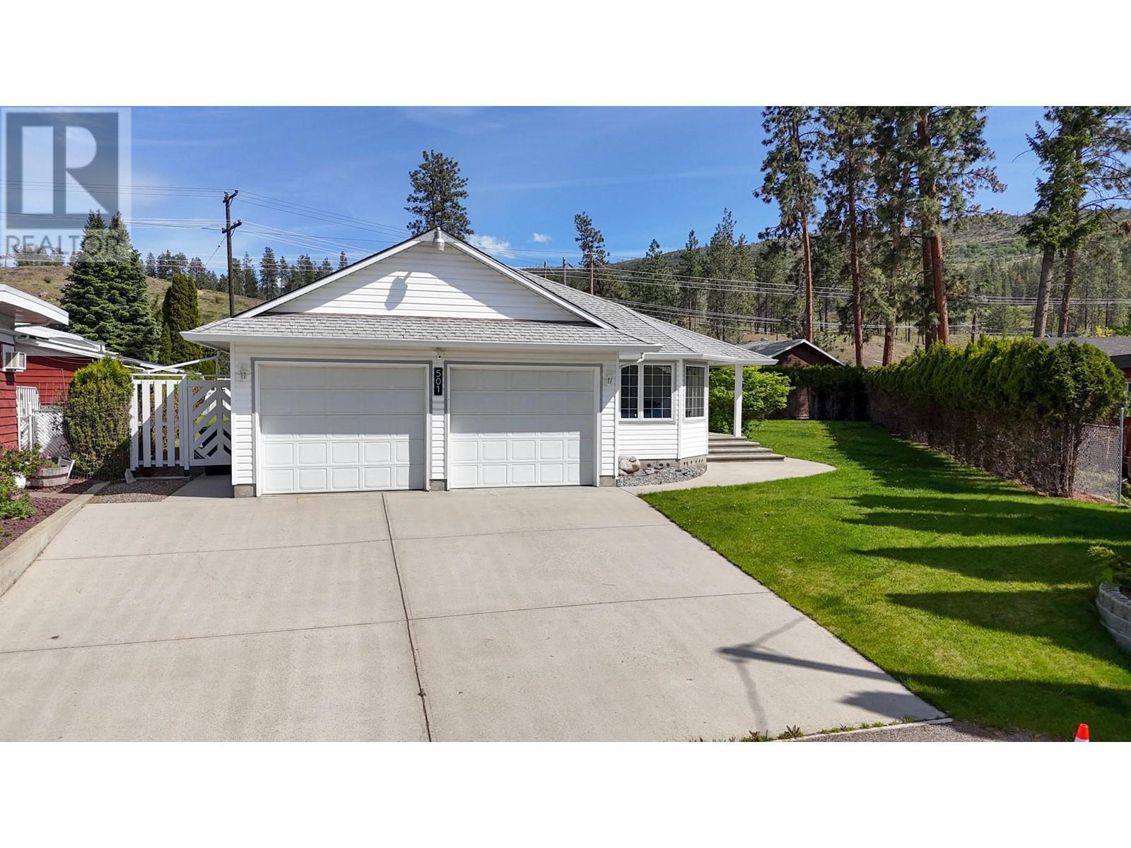 501 Stanley Crescent, Kelowna