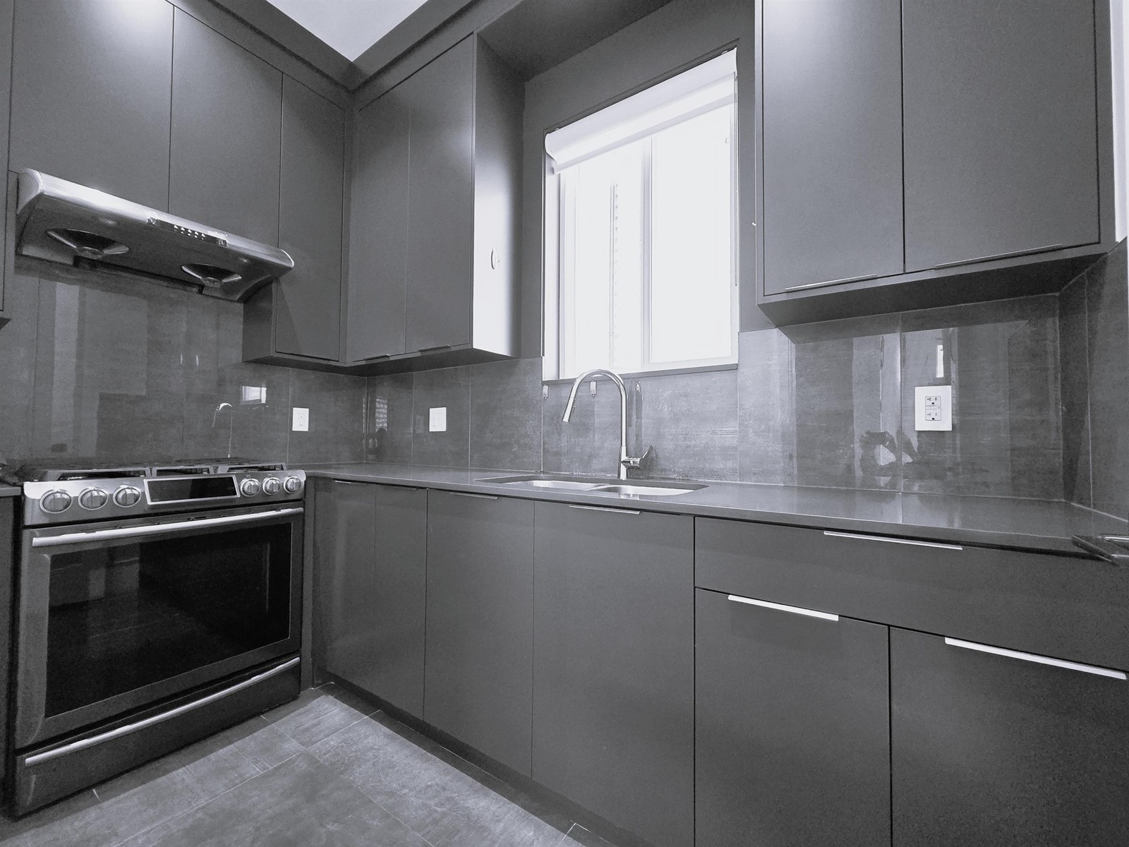 19228 ALOHA DRIVE, Surrey