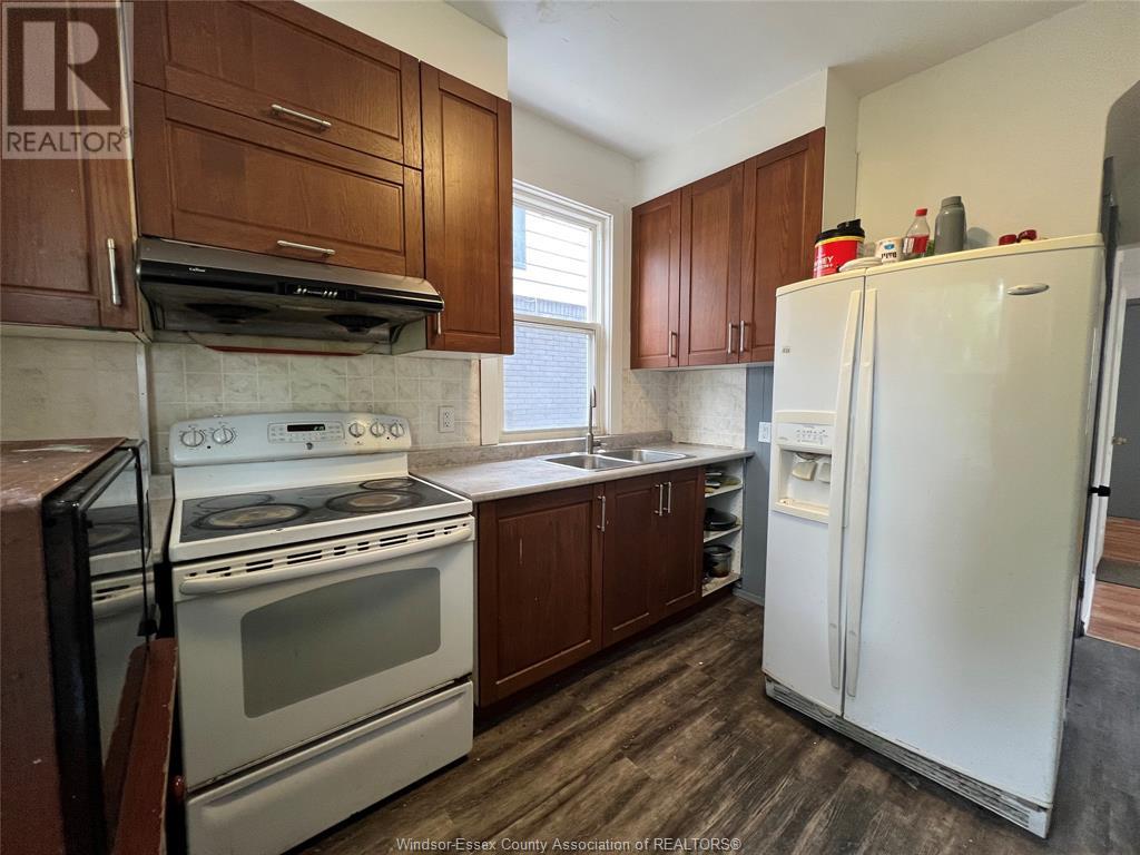 Photo 14 of 359 Randolph, Windsor ON