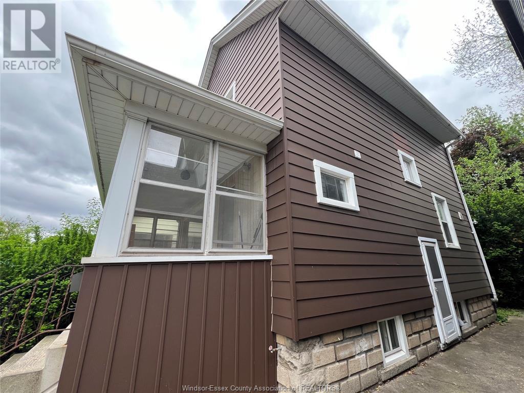 Photo 35 of 359 Randolph, Windsor ON