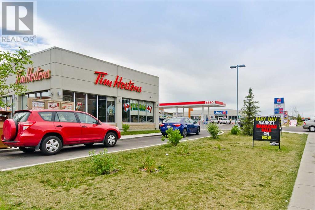 Single Family House for Sale in  Taravista Gardens NE Taradale Calgary 