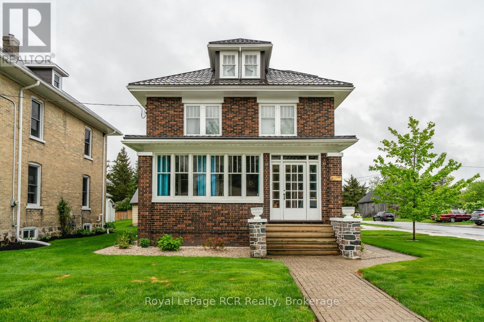 Photo 6 of 57 Elora Street N, Minto ON
