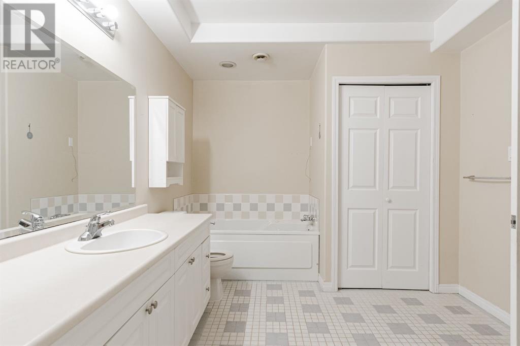 180 Webb Drive, Fort McMurray, Alberta