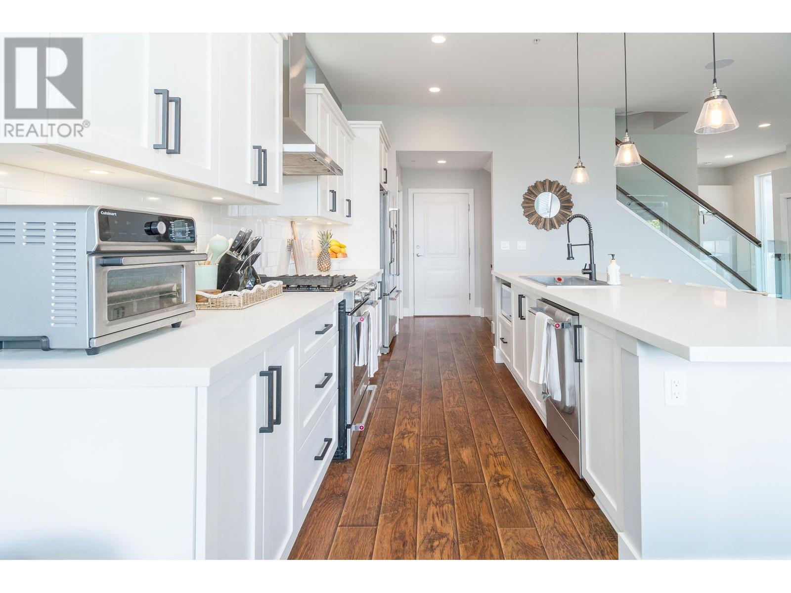 10469 MCEACHERN STREET, Maple Ridge