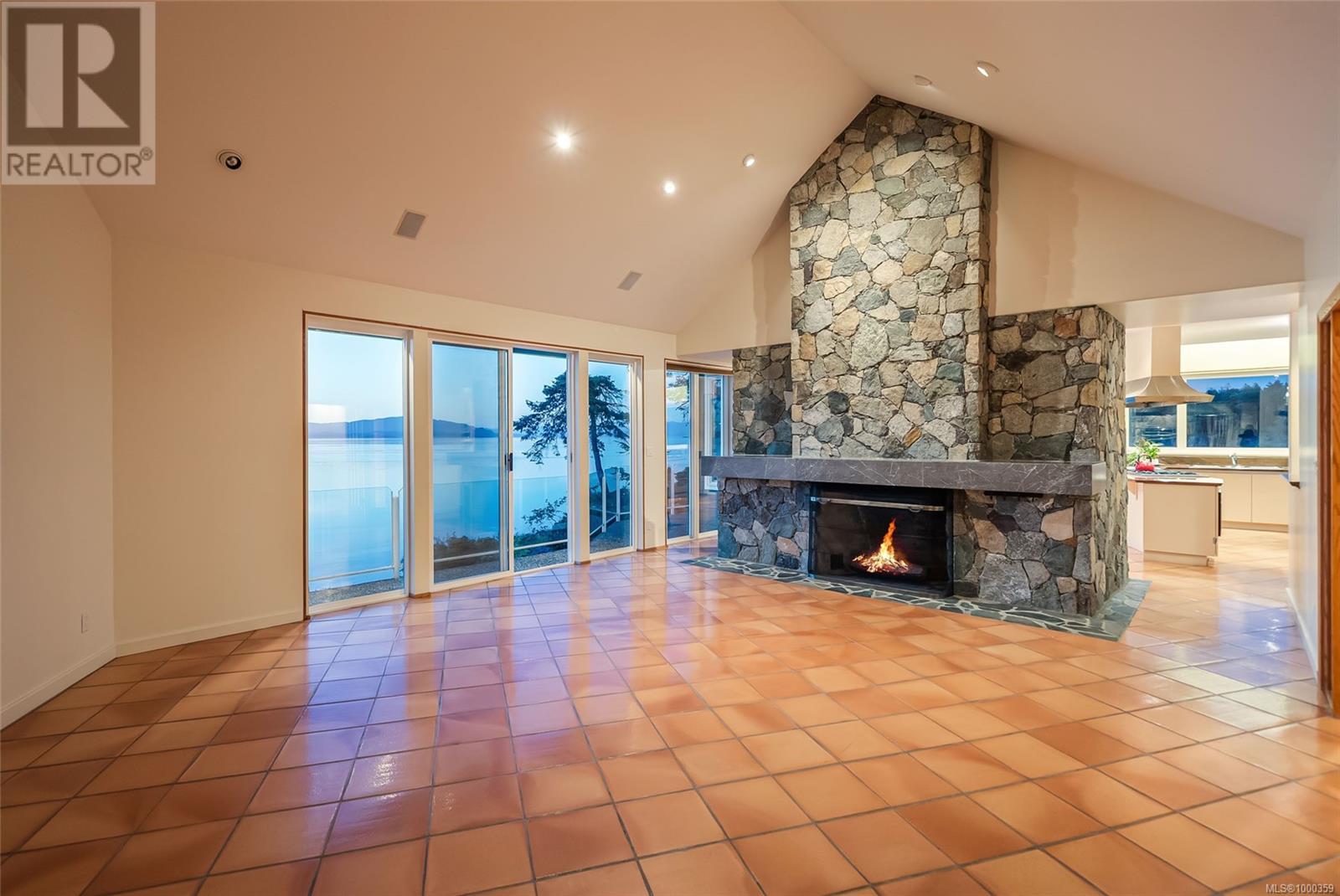 1555 Seacrest Rd, Nanoose Bay