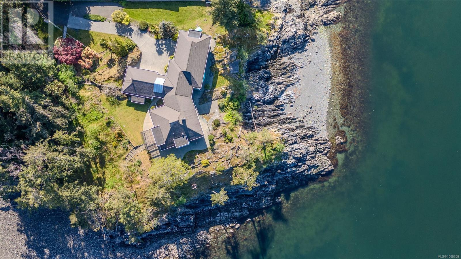 1555 Seacrest Rd, Nanoose Bay