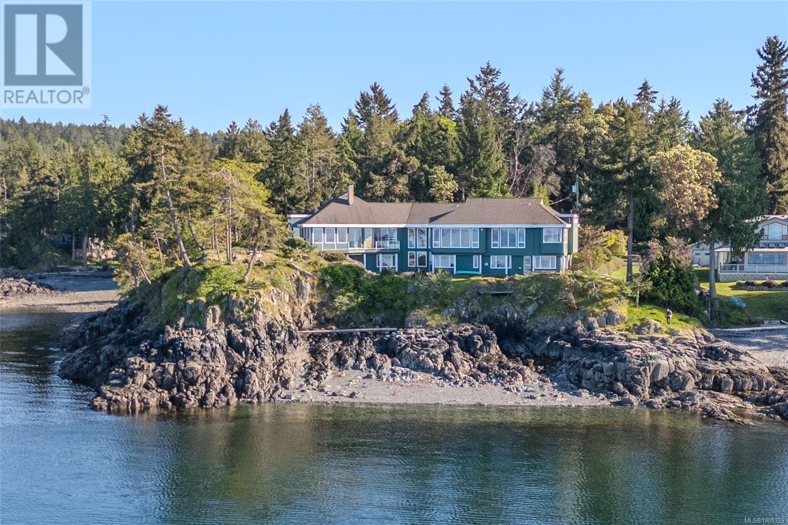 1555 Seacrest Rd, Nanoose Bay