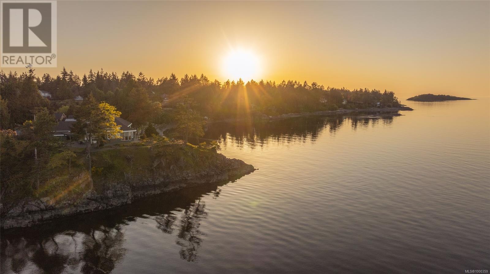 1555 Seacrest Rd, Nanoose Bay