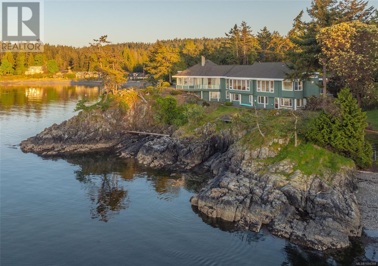 1555 Seacrest Rd, Nanoose Bay